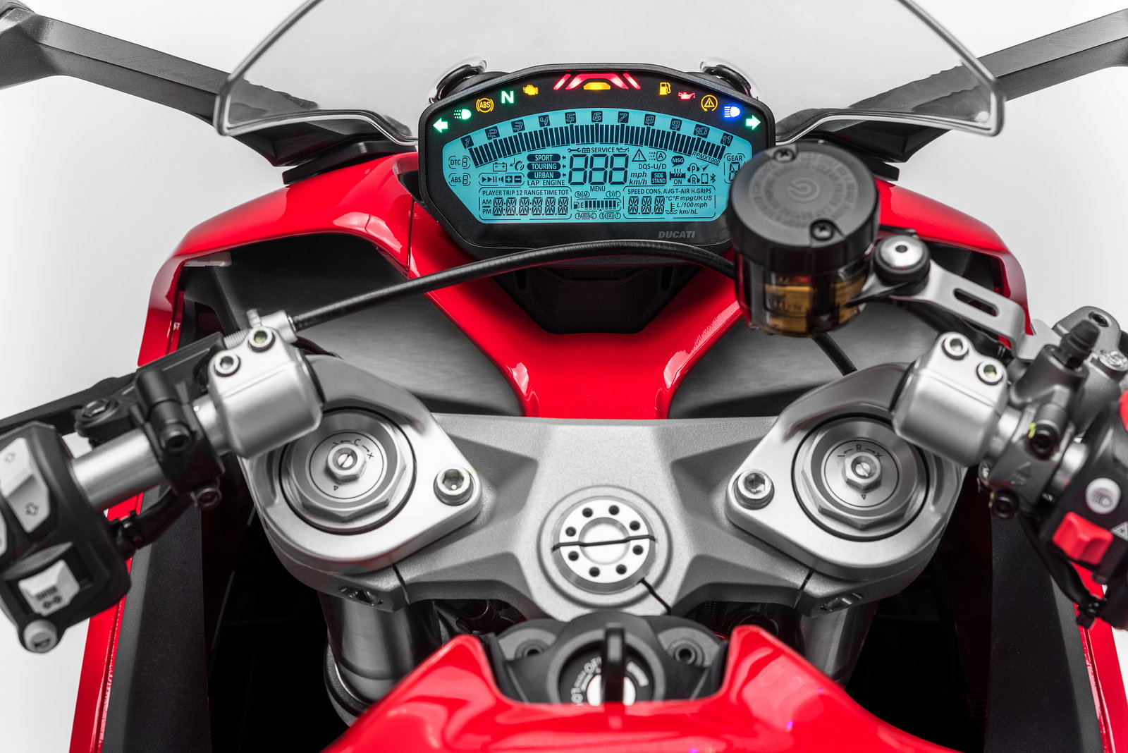 Ducati Supersport and Supersport S debut